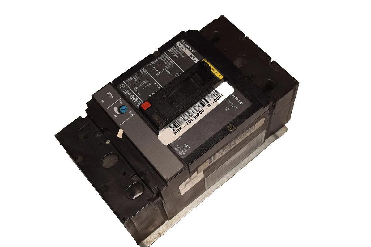 Used Square D Circuit Breaker 200A JDL26200 200 Amp JD 250 3P