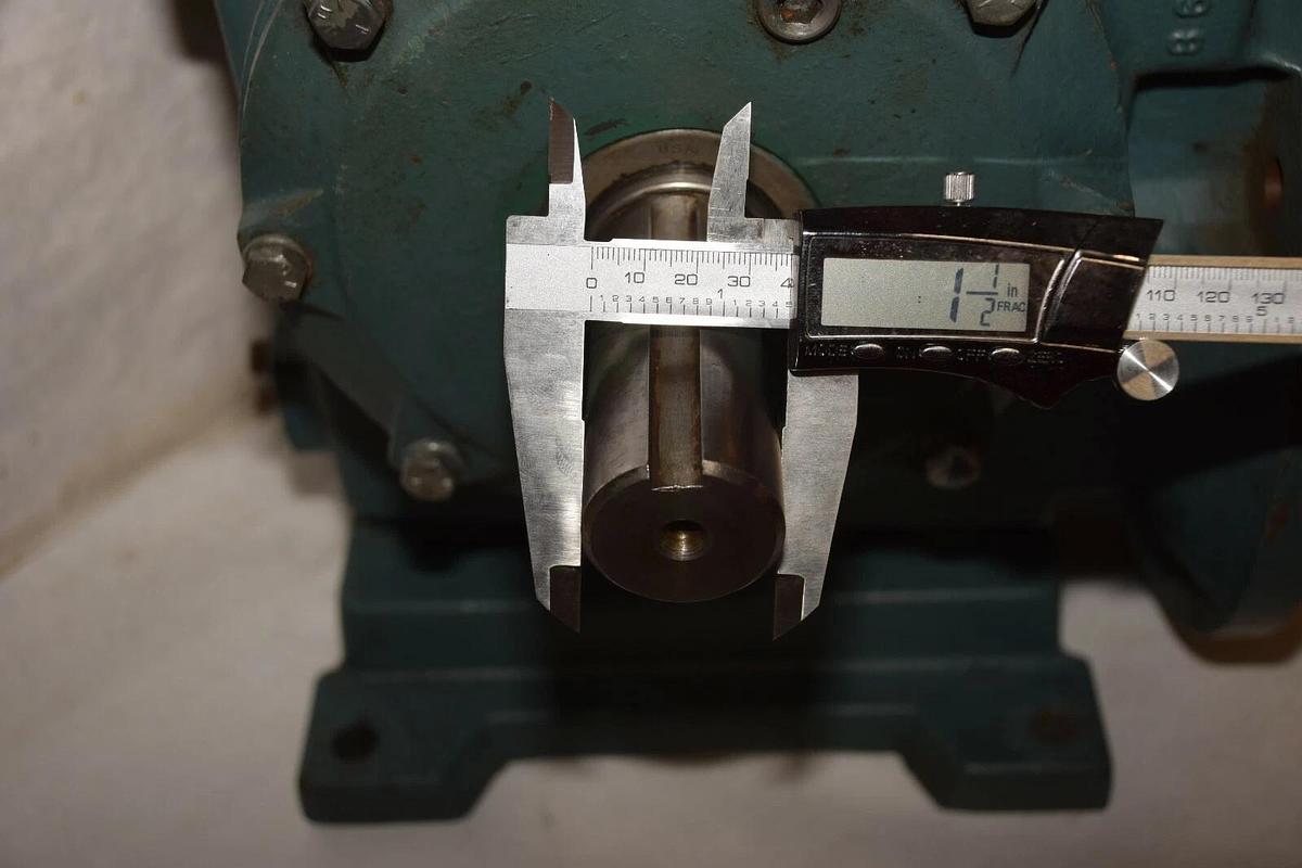 Used Dodge Gear Reducer Gear box 18:1 M652765001QX 3HP WD182WG28B 07916530EG *used