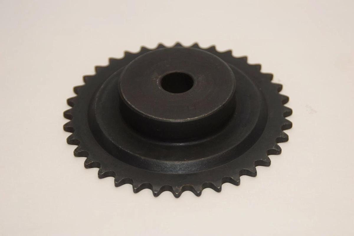 (NEW) MARTIN 35B36 35B36-5/8 5/8" Bore 36 Teeth Sprocket
