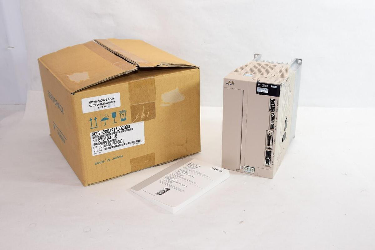 (NEW) YASKAWA SGDV-200A21A 3.0KW 200V Servo Pack Sigma 5 Amplifier Drive