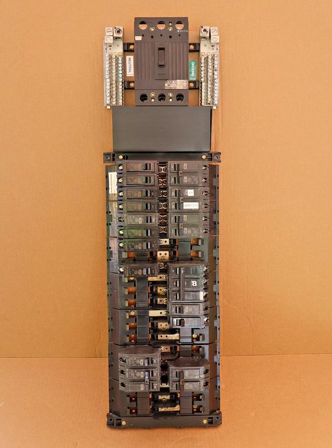 Used General Electric GE 225Amp 3Ph Main Lug Panelboard Back Plate Panel Interior