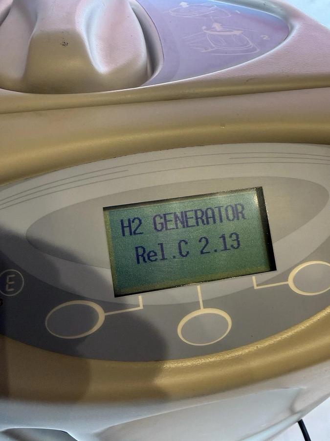 Used PerkinElmer NM-H2 500 Hydrogen Generator NMH2 Hydrogen 500