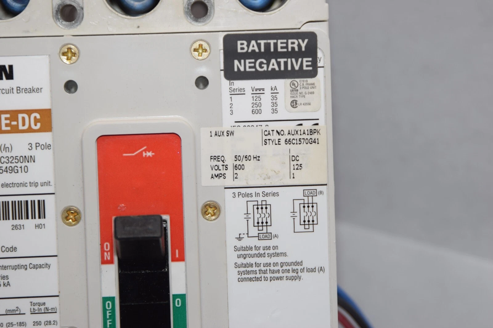 CUTLER HAMMER EATON JGEDC3250NN J250E-DC 250A w/ 125A Trip Breaker New Takeout