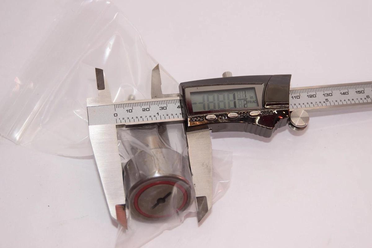 (NEW) SMITH HCS51X HCS-51-X HCS 51 X 1-1/2" Cam Follower