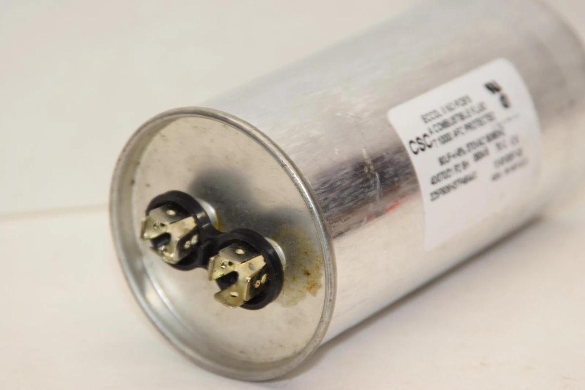 Used Lot of 2- CSC 12-810097-00 325P906H37P46A4X 90uF +/-6% 370Vac 50/60Hz Capacitor