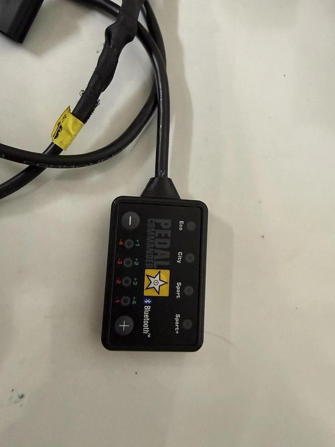 Used Pedal Commander PC18 PC 18 Throttle Response Controller Bluetooth 14 Mustang 5.0