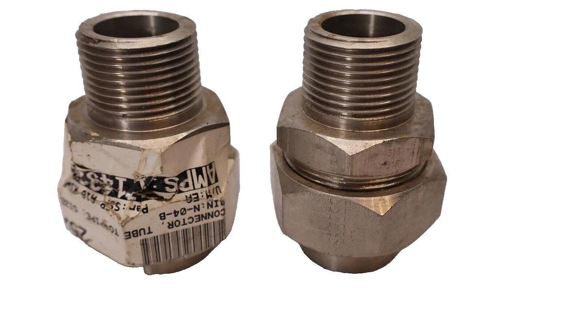 Used (Lot of 2) SSP A16-KSWC IZY 316 S/S Union 1" NPT To Tube Connector Tube to Pipe