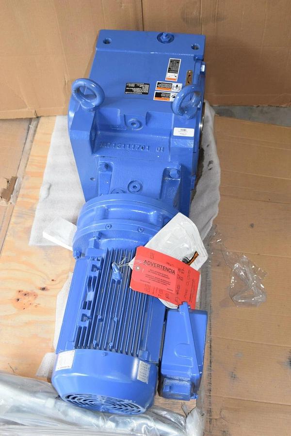 (New) SUMITOMO Gearmotor PA229835 10 HP Ratio:60 230/460V LHYMS10-4D165YC-Y3-60