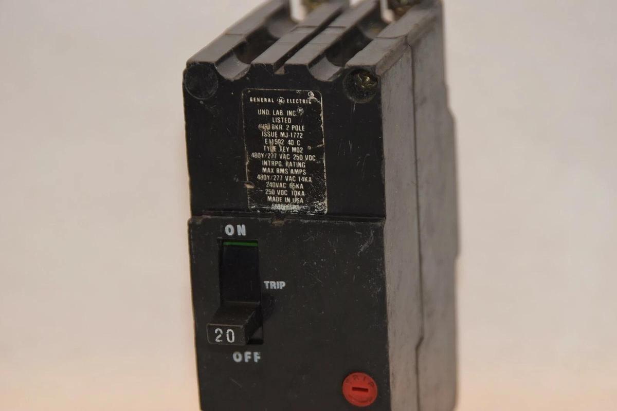 (NEW) GE GENERAL ELECTRIC E11592 2P Issue No. MJ-1772 20A 20 Amp Circuit Breaker