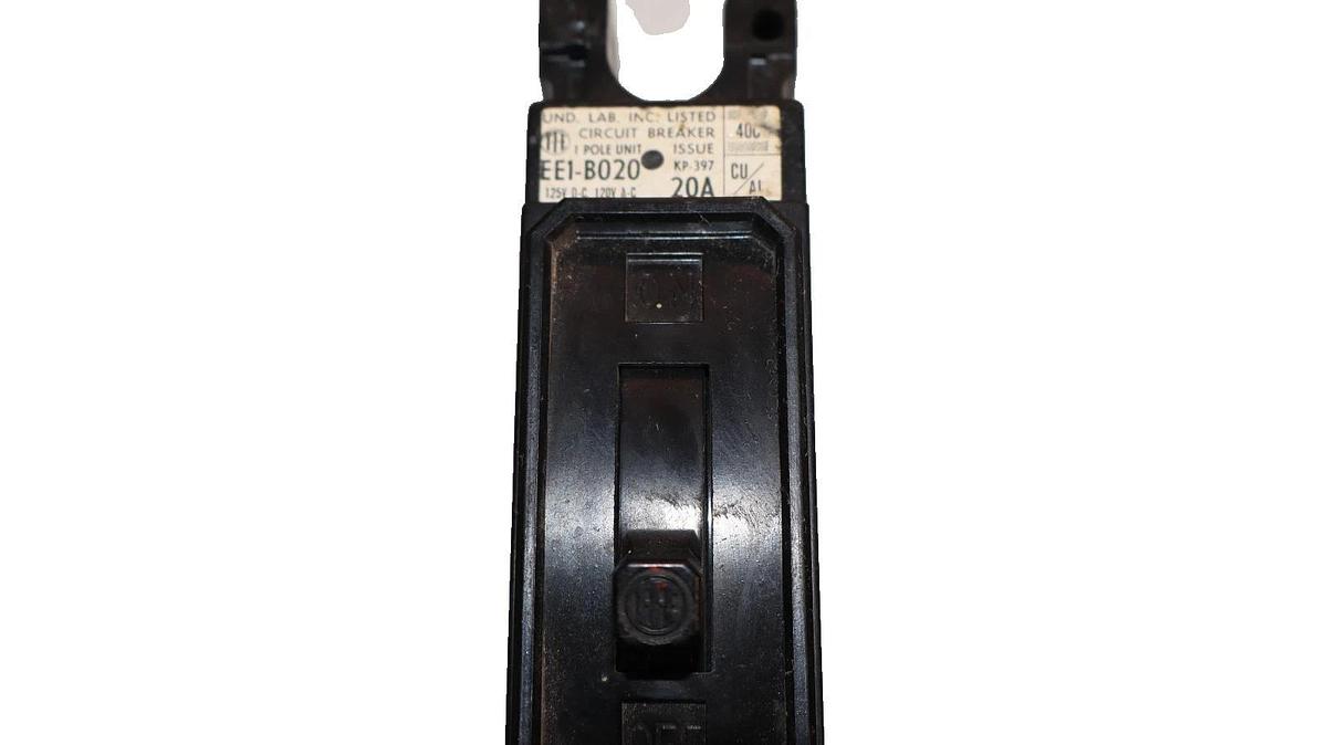 Used Siemens I-T-E Circuit Breaker 20A 20 Amp EE1-B020 120V EE1B020 (Lot of 6)