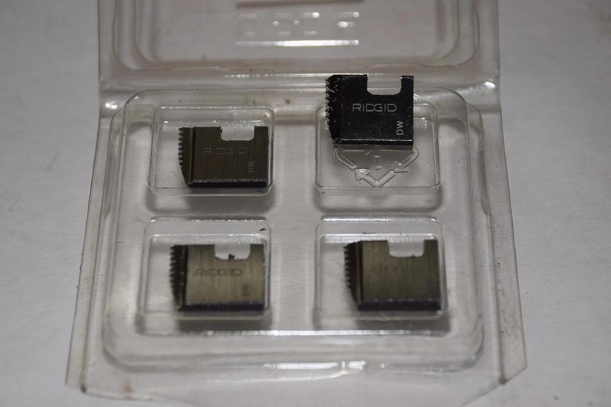 (New) Ridgid Pipe Dies 3/8" NPT  DW