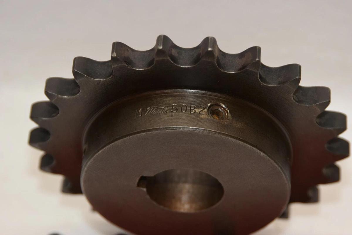 (NEW) MARTIN 50B22 22 Teeth 1-1/8" Bore Sprocket