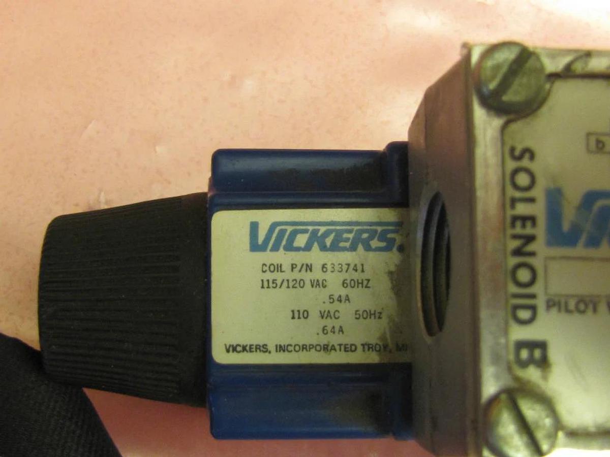 VICKERS VALVE DGAV-3-24-M-W-B-40 S324 5000-2250 PSI NEW