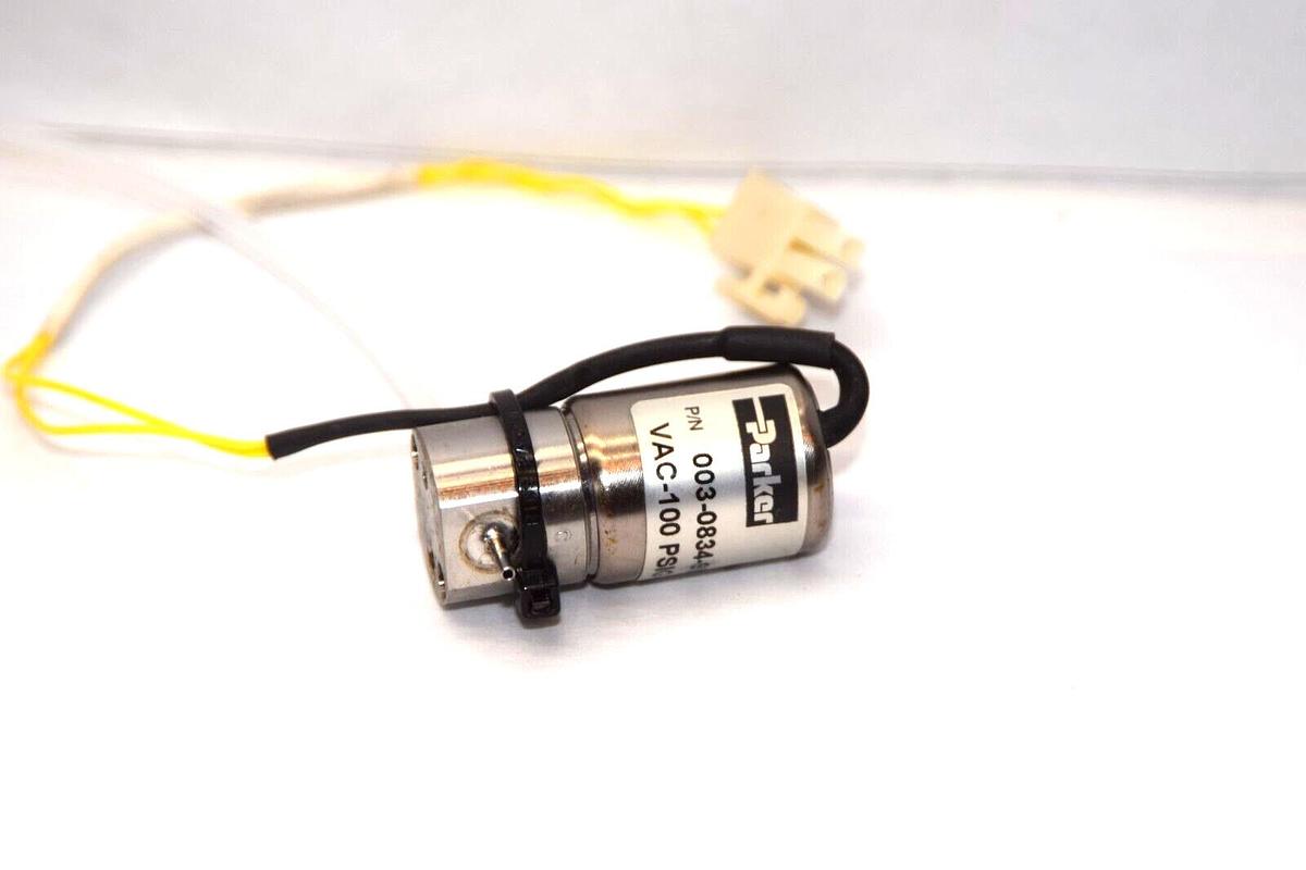 Used PARKER 003-0834-900 Vac-100-PSIG Series 3 Miniature Valve