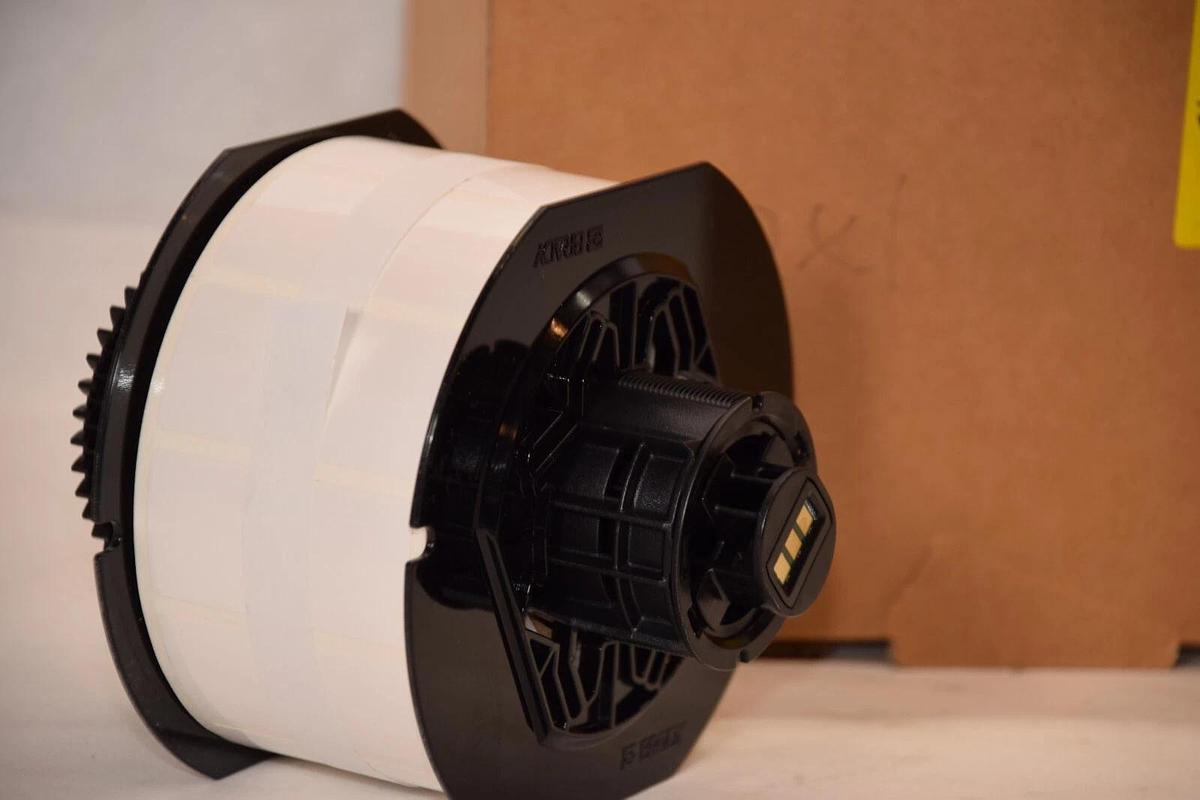 (NEW) BRADY B33-17-423 2.00" x 1.00" White Workhorse Labels