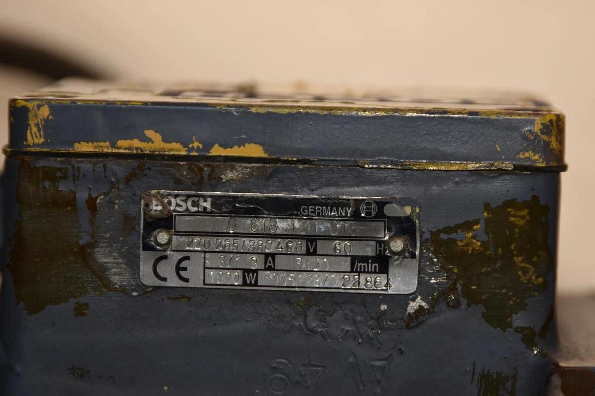 Used Bosch 0 618 120 013 Electric Vibrator Shaker  220 460 VAC 3ph 1000W  0618120013