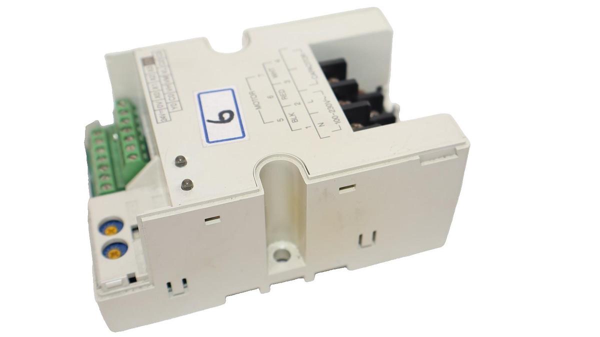 Used ORIENTAL MOTOR TMP-1 , TMP1 115/230V 50/60Hz 3.0/1.5A Power Controller