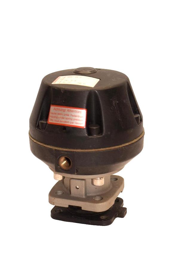 Used GEMU 9687 25 Z - 1 , 968725Z-1 , PST 3-6 Diaphragm Pneumatic Valve