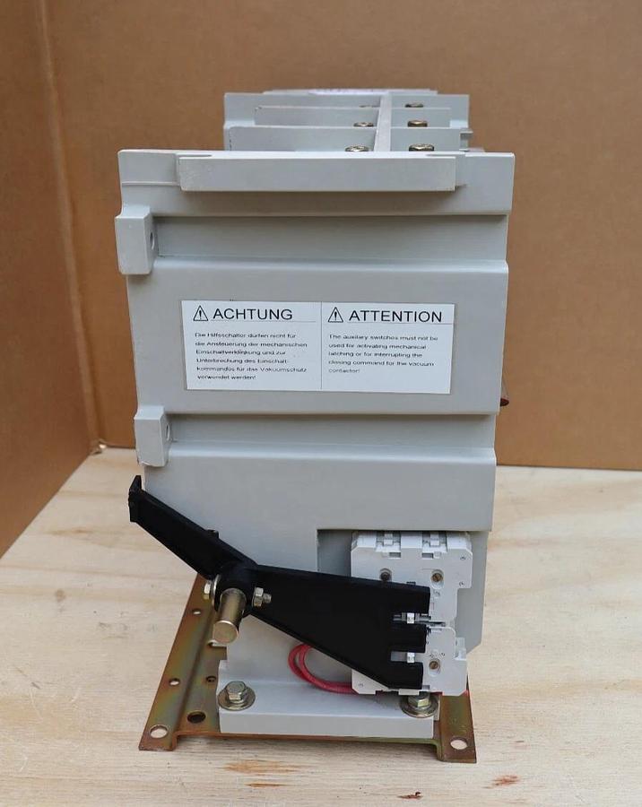 Used Siemens Vacuum Contactor 3TL8107-1BA00 3TL81071BA00 400a 7.2kV