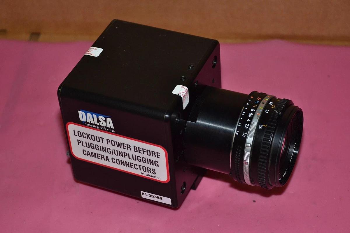 Used DALSA Digital CCD line scan camera CL-P1-4096W-518W with NIKON 50mm 4449362
