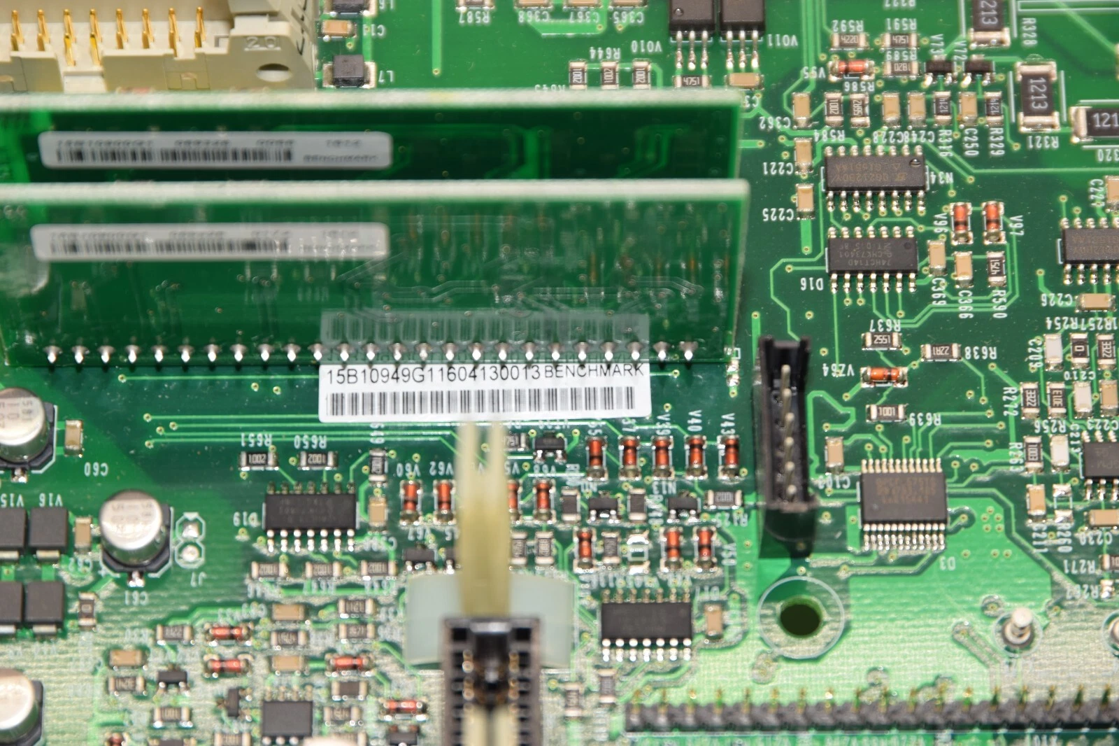 (NEW) BENCHMARK 15B10949G1 Rev 4 15B10949G11604130013 Circuit Board