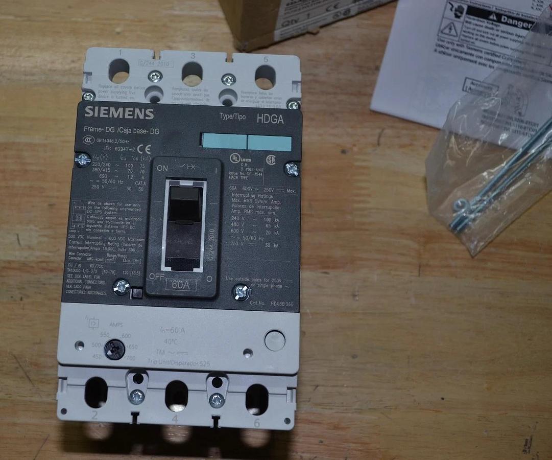 SIEMENS VL CIRCUIT BREAKER HDX3B060 CLASS H 60A 60 Amp 3 Pole NEW