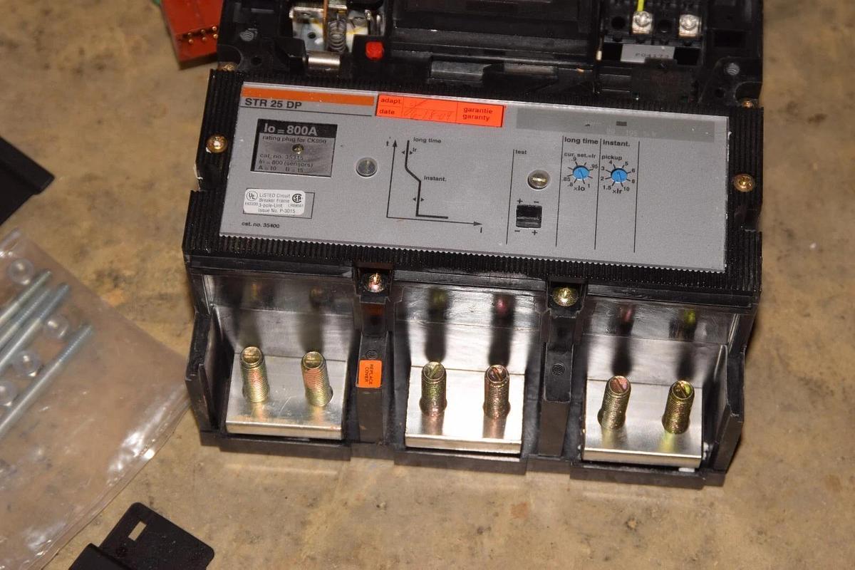 MERLIN GERIN 12-716072-61 800A Amp 3P Compact NS Circuit Breaker (NEW)