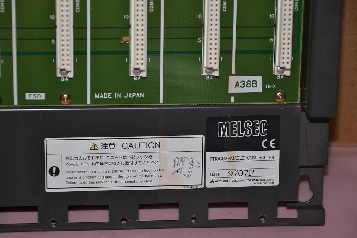 Used MITSUBISHI MELSEC A38B 8 I/O SLOT PLC CHASSIS RACK