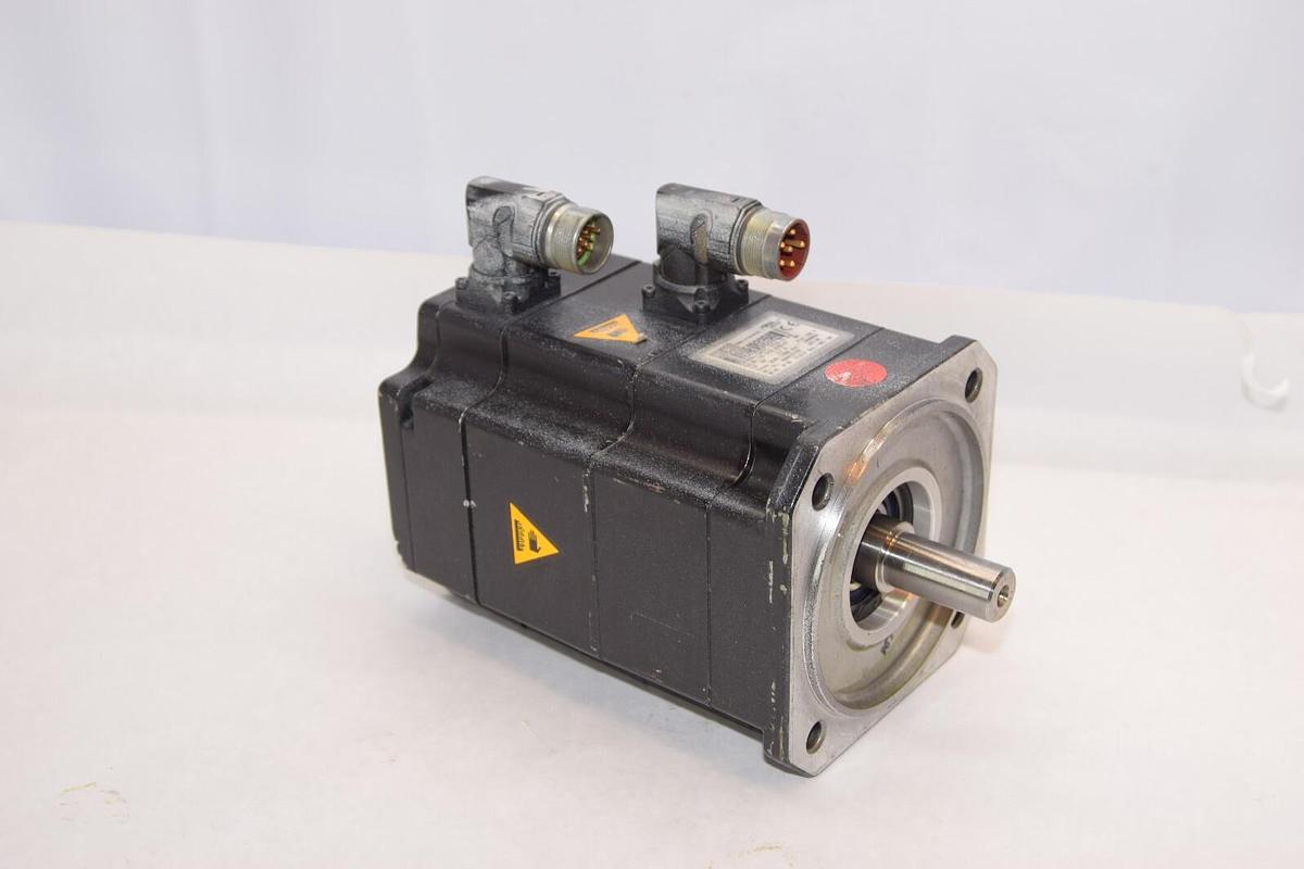 Used KUKA 1FK7060-5AF71-1YY3-Z 1.5kw 3.7A 3000/7200min Servo Motor