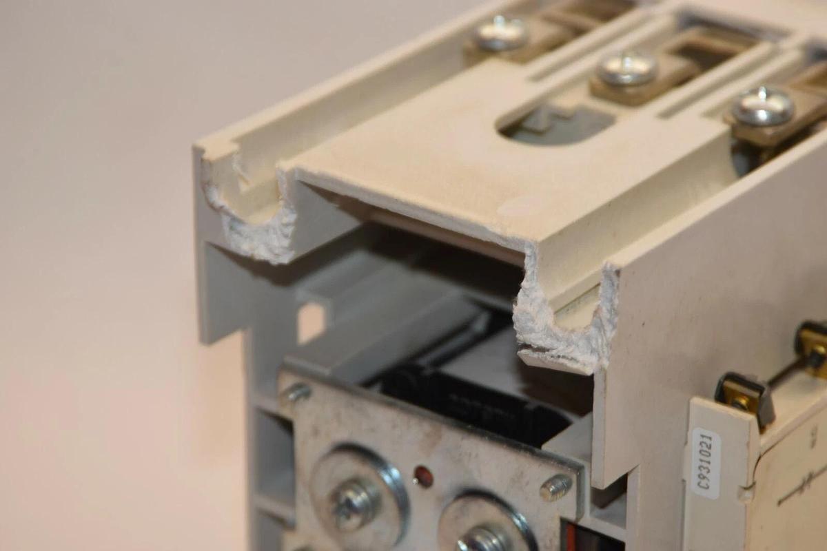 WESTINGHOUSE W201K4CF 120 Volt Control Voltage Nema Size 4 135A 460V Contactor