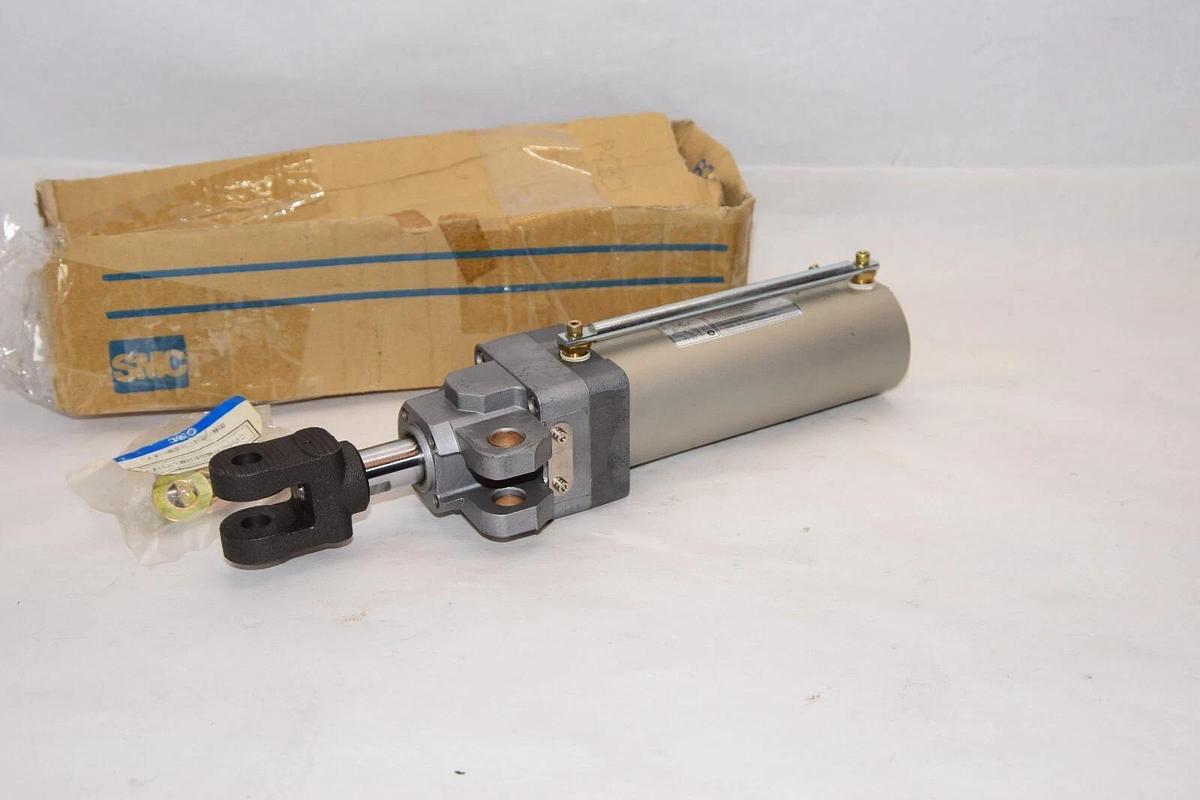 (NEW) SMC CLK1PA50-100Y-B Pneumatic Cylinder With Clamp