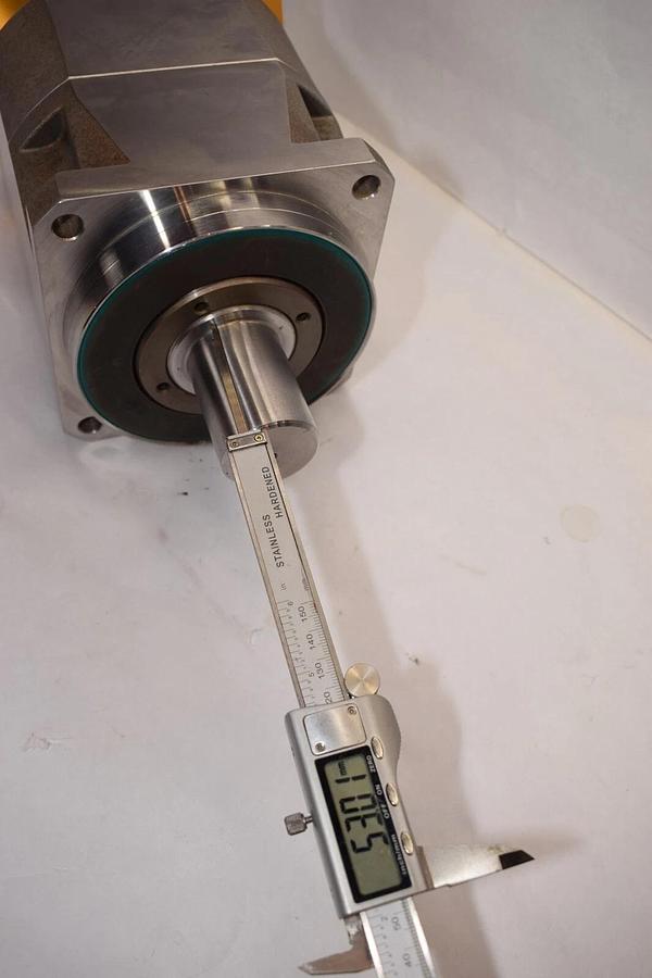 Parker Inline Helical Planetary GearBox Gear Box Reducer 50:1 PS142-050 (NEW)