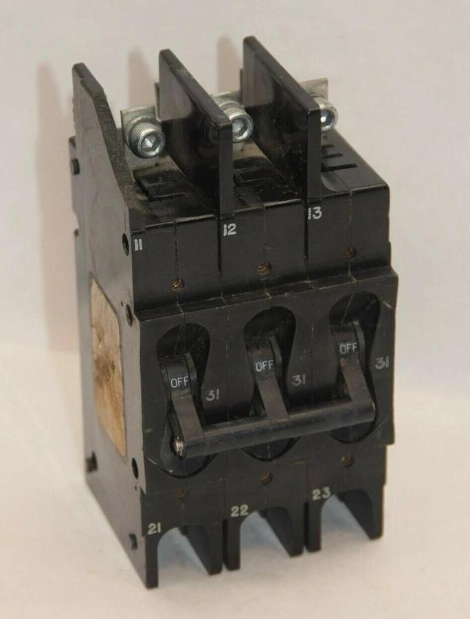 Used AIRPAX HH83XB452-B 31A 31 Amp 31 A 600V 3 Pole Circuit Breaker *Chip*