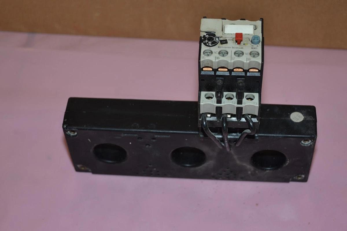 Used KLOCKNER MOELLER CURRENT TRANSFORMER THERMAL OVERLOAD RELAY ZW7-90 ZW790 60-90A