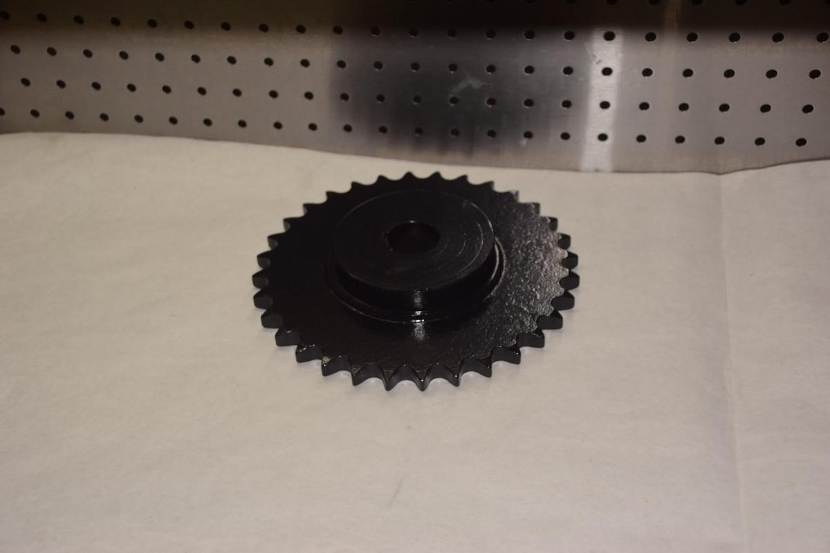 MARTIN 60BS32 1-1/4 1-1/4" BORE 32 TEETH SPROCKET NEW