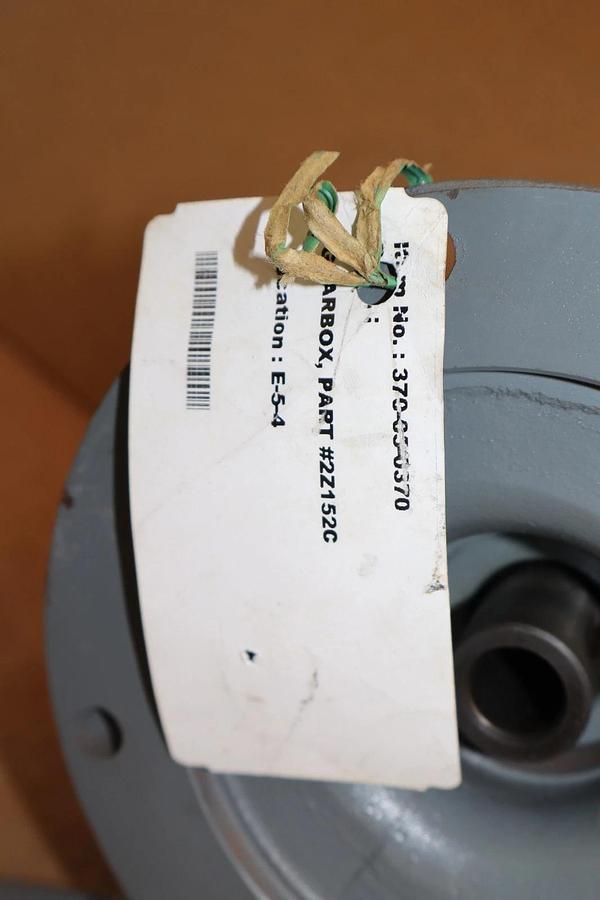 Dayton Gear Box Speed Reducer 2Z152A NP 2Z152ANP Ratio 24:1 USA *NOS*