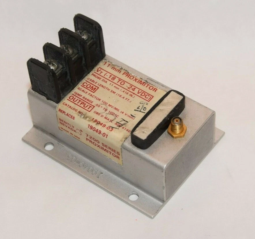Used BENTLY NEVADA 19049-03 7200 Series 18-24Vdc 11mm Proximitor Sensor