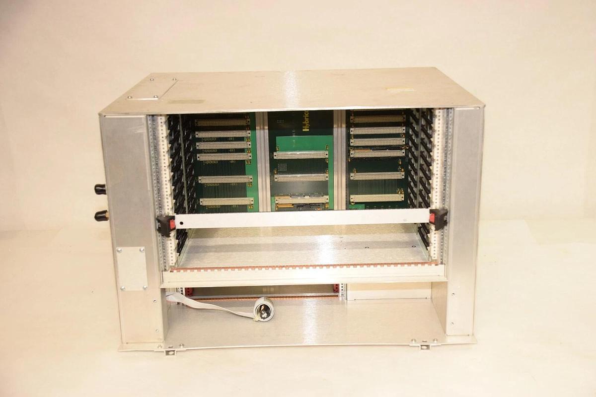 Used TRACEWELL PHILIPS 510-1111-F00-00 1PMK5 4535 679 Card Cage PLC Frame Chassis
