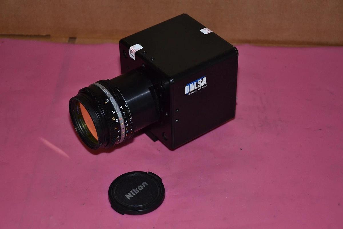 Used DALSA Digital CCD Line Scan Camera CL-P1-4096W-518W w/ NIKON ANDV5314 577.5NM