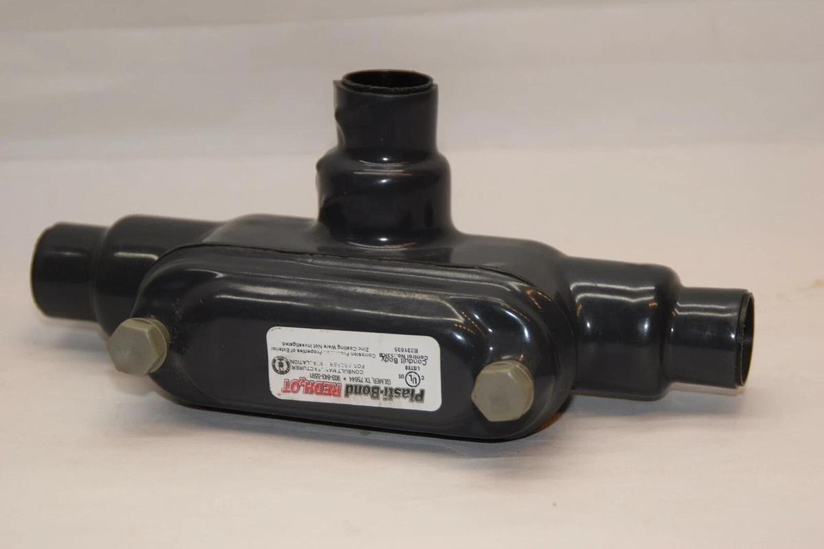 (NEW) PLASTI-BOND E231035 Red H2OT 1/2" Coated Conduit Body Tee T Fitting