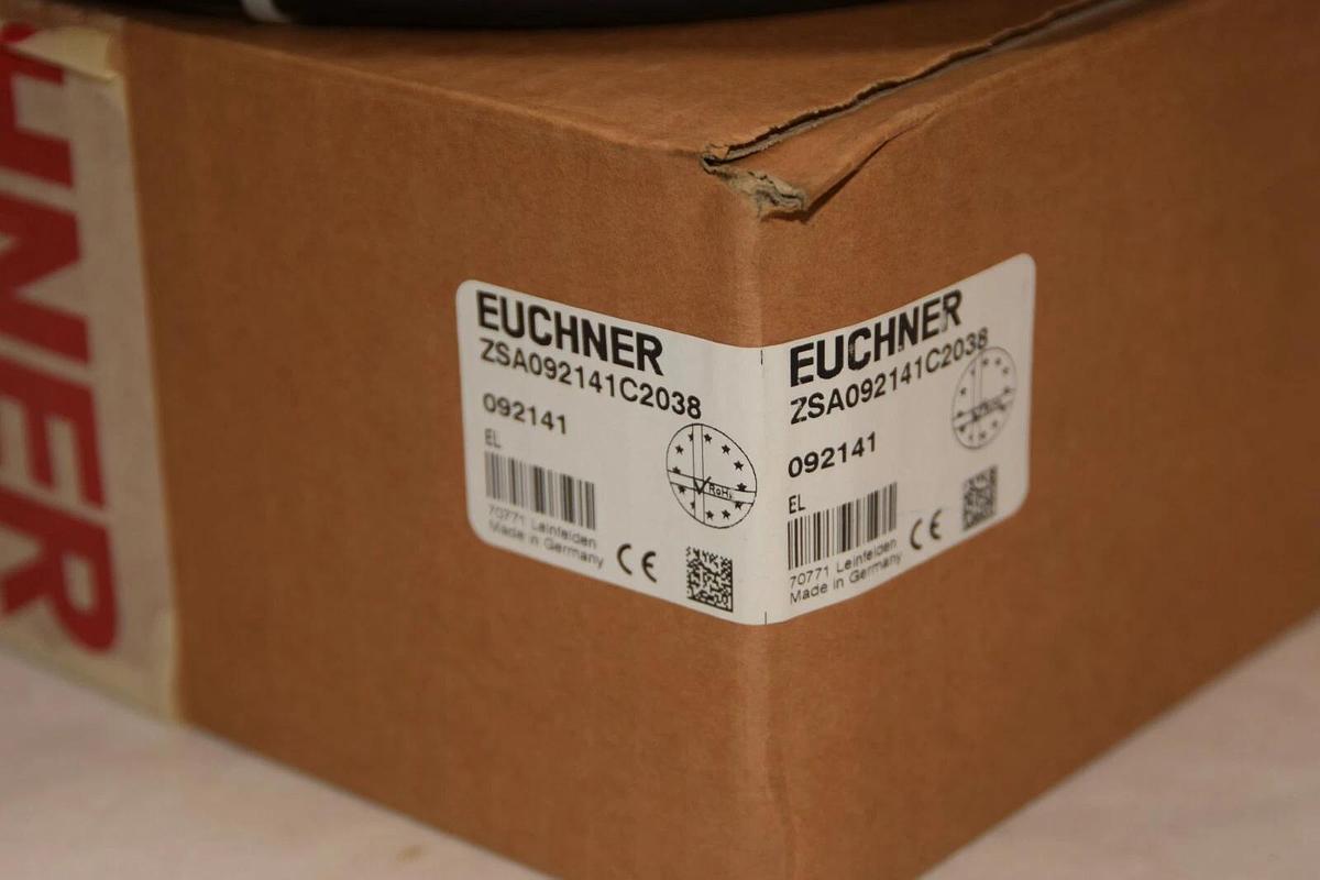 (NEW) EUCHNER ZSA092141C2038 092141 32V Enabling Pushbutton