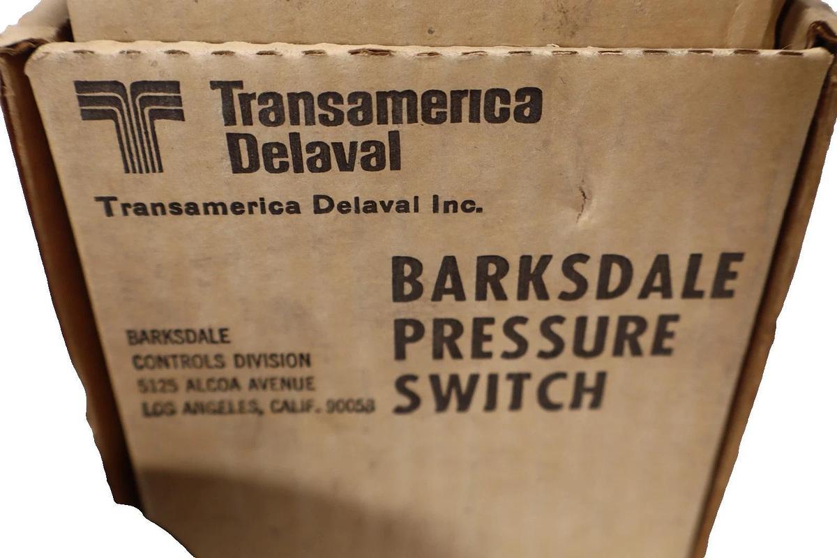 Barksdale Controls Differential Pressure Switch EPD1H-AA40 , 3-150psi, 4A (New)