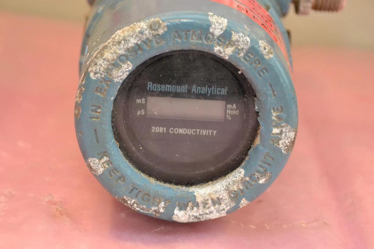 Used FISHER ROSEMOUNT PH TRANSMITTER 2081C 2081 C 2081-C