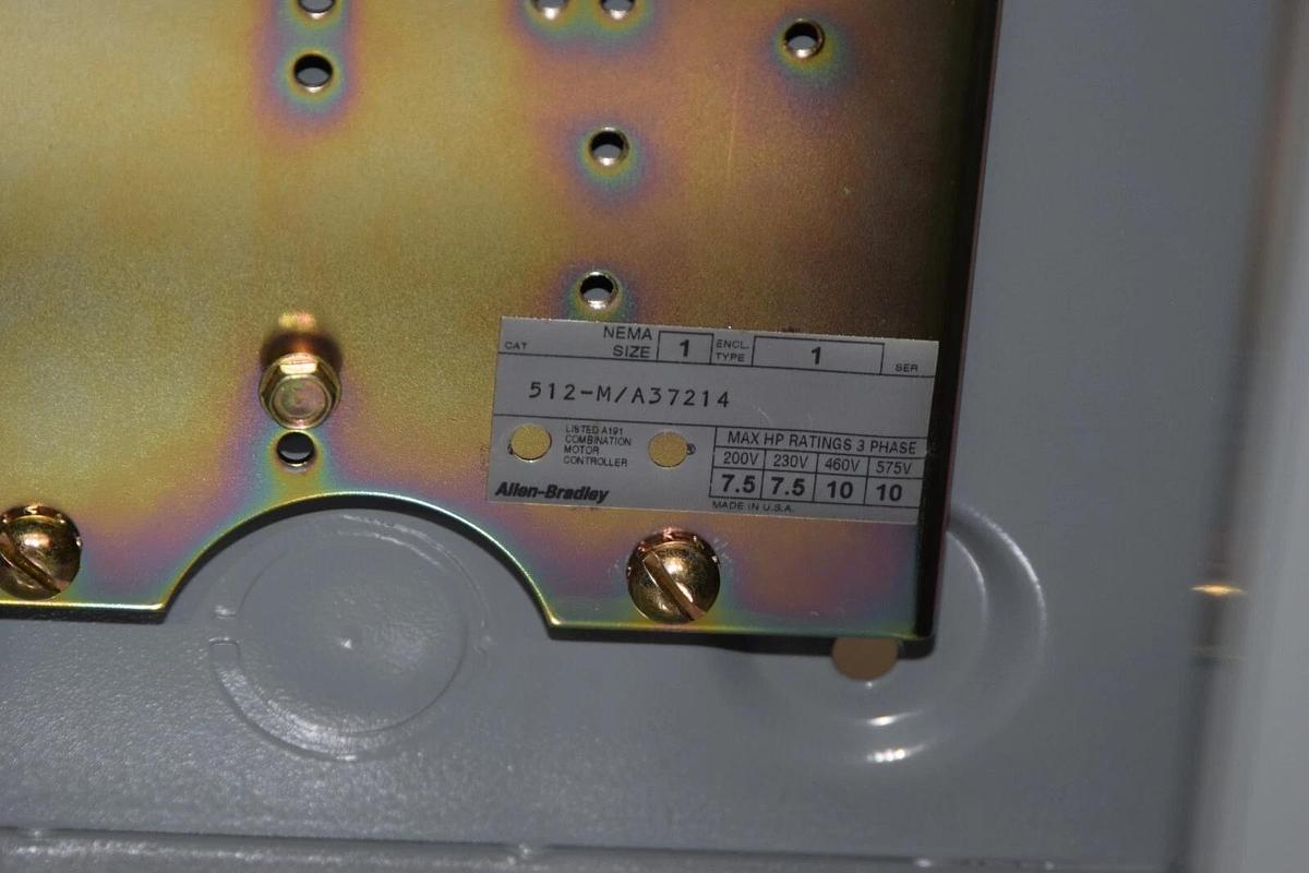 (NEW) ALLEN BRADLEY 512-M/A37214 3Ph Nema Size 1 Starter Comb. With Disconnect