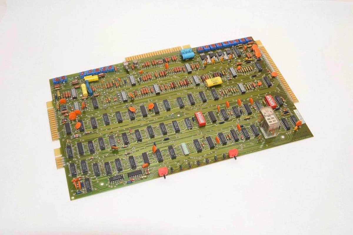 Used EXIDE 118302395 B A13A34 XFER CONT MKII-U 101072383 H Circuit Board