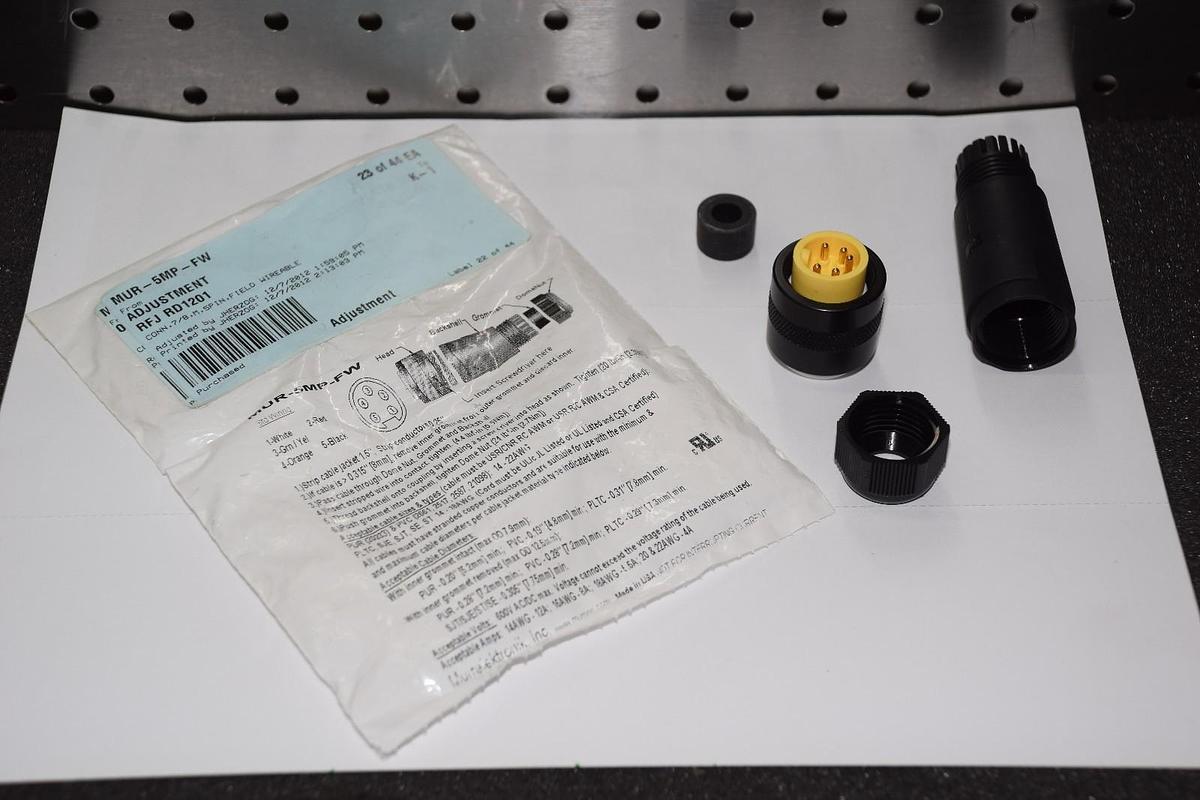 MENCOM MUR-5MP-FW MUR5MPFW 7/8" 5 PIN MALE CONNECTOR NEW