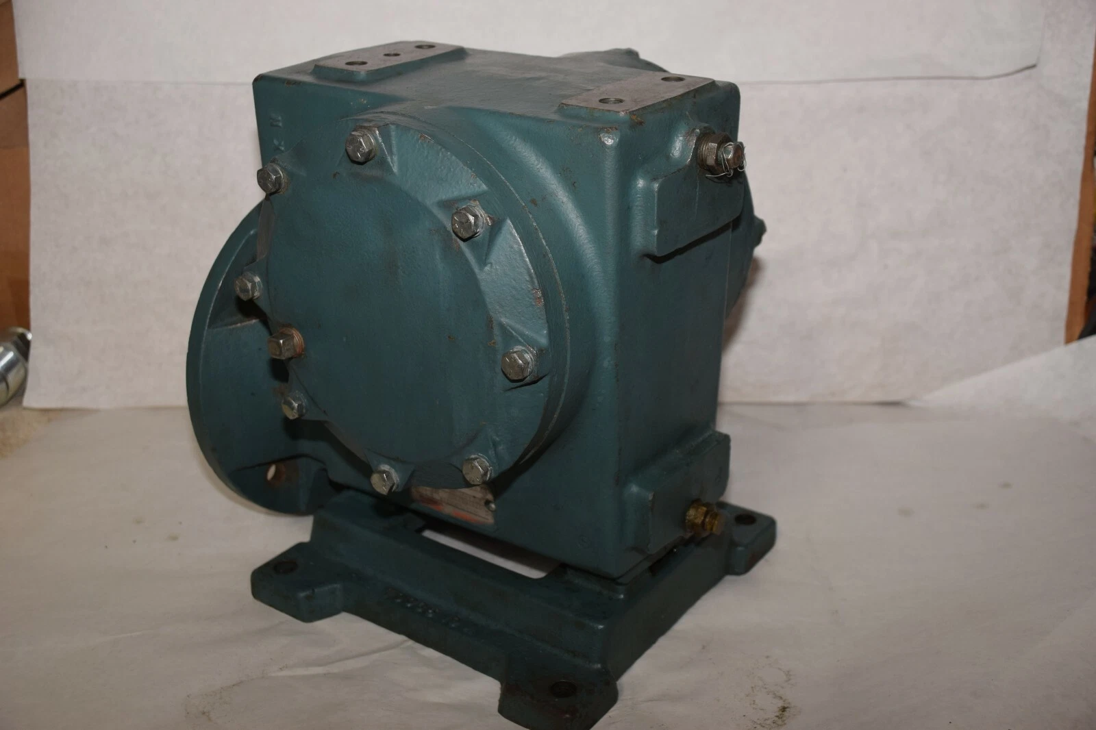 Used Dodge Gear Reducer Gear box 18:1 M652765001QX 3HP WD182WG28B 07916530EG *used