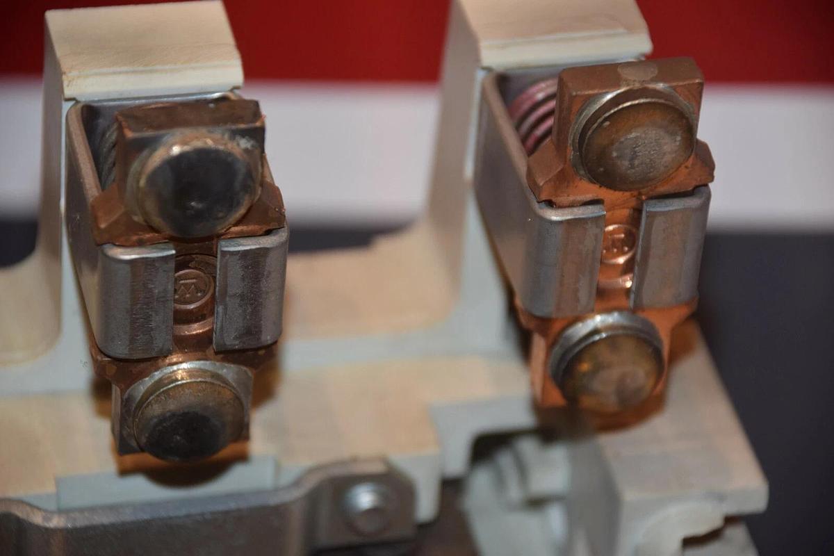 Used Westinghouse Contactor Size 5 A201KGC Sz5 Motor Starter Coil 120V (contacts 95%)