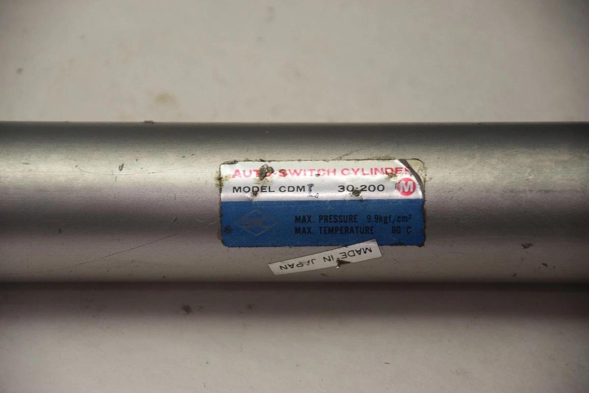 AUTO-SWITCH CDML30-200 CDML 30-200 8" STROKE AIR PNEUMATIC CYLINDER NEW