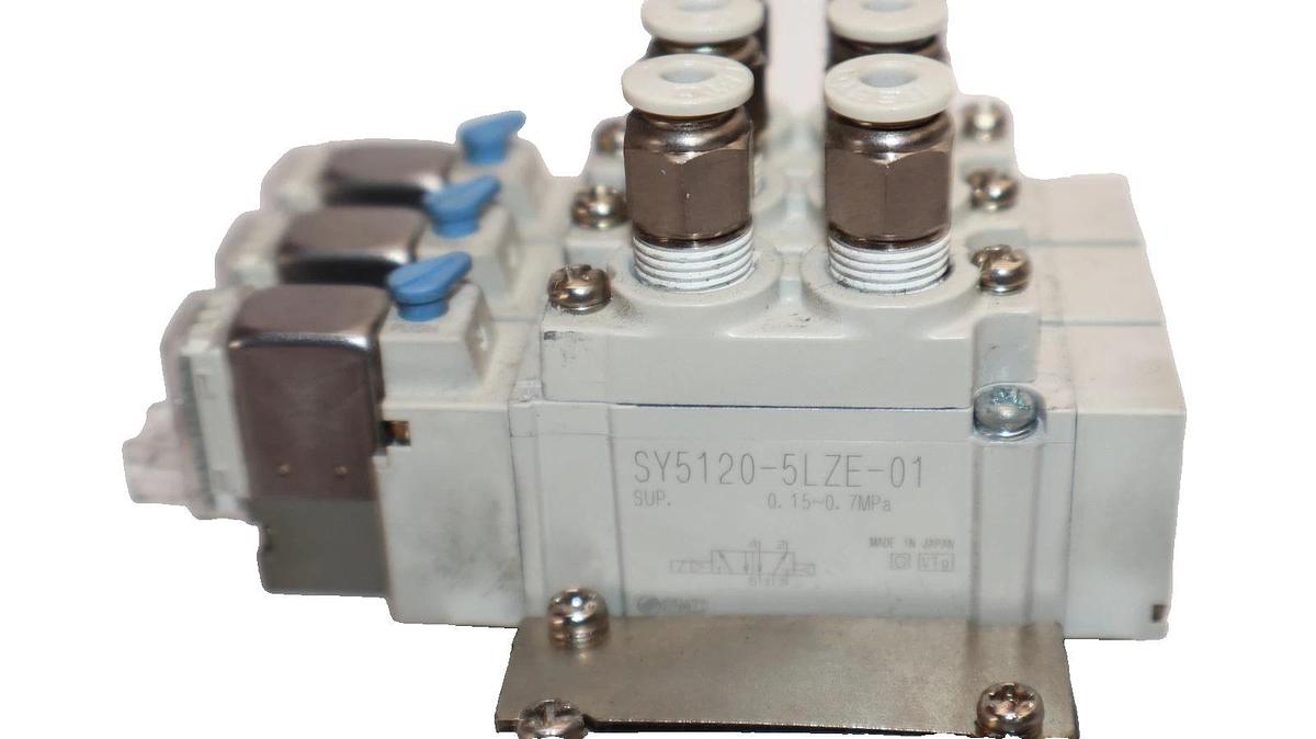 Used SMC Valve Block with (3) SY5120-5LZE-01 Solenoid Valve